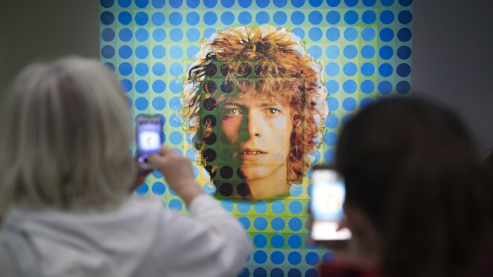 David Bowie teljes zenei életművét is eladták