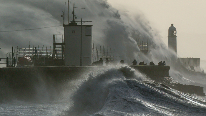 Veszélyes vihar csapott le Nagy-Britanniára