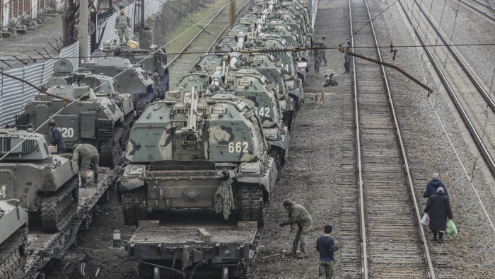 Moszkva indoka a háborúra: donyecki szakadárok elleni átfogó ukrán támadást hiúsítottak meg