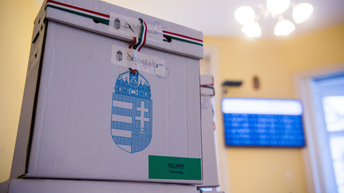 Több magyar szavaz külföldön, mint négy éve