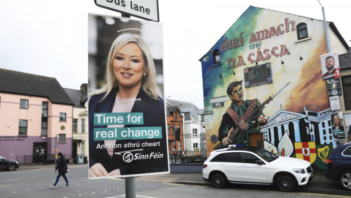 Boris Johnson jövőjére is hatással lehet a Sinn Féin győzelme