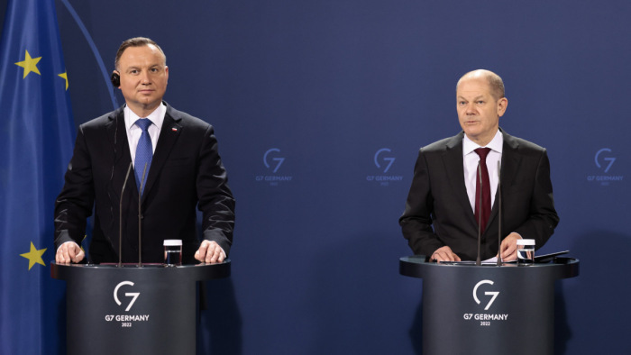 Szószegéssel vádolja Németországot a lengyel államfő