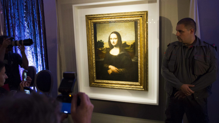 Szakítás előtt áll Mona Lisa