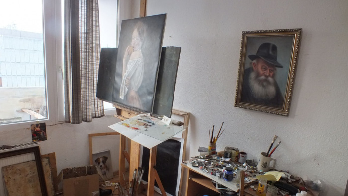 Félmilliárdos kár, galériák, szakértők a festményhamisítók áldozatai között - videó