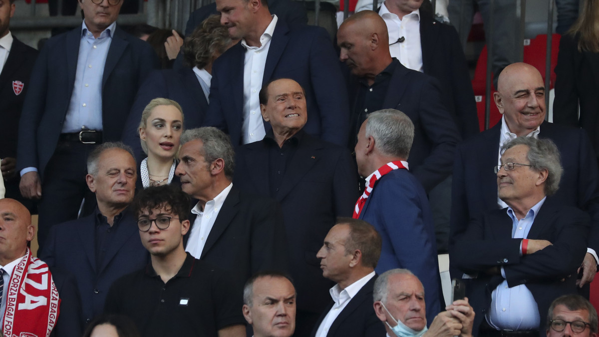 MONZA, ITALY - MAY 26: Silvio Berlusconi (L) and Adriano Galliani (R) looks on during the Serie B Playoffs Final match between AC Monza and AC Pisa at U-Power Stadium Brianteo on May 26, 2022 in Monza, Italy. (Photo by Giuseppe Cottini/Getty Images )