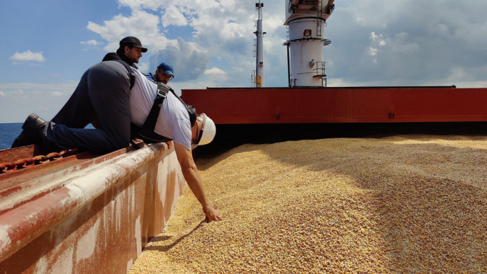 Ukrán gabonával segíti Magyarország az afrikai éhezőket