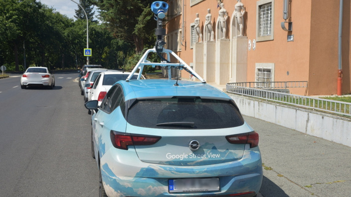 Szombathelyen atrocitás érte a Google Street View autóját