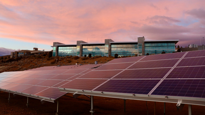 Nagyot vétett egy napelemes cég, 80 millió forint a tét