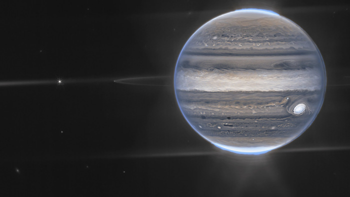 Napokon belül ritka közelségből láthatjuk a fényességbe borult Jupitert