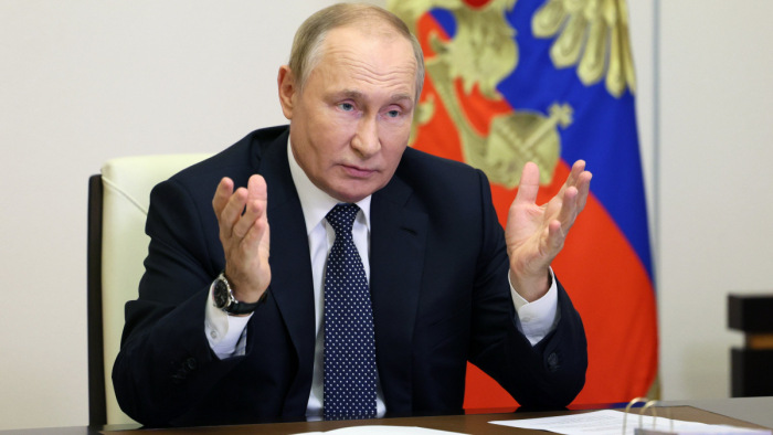Vlagyimir Putyin szerint a háborúja helyes, nincs vele probléma