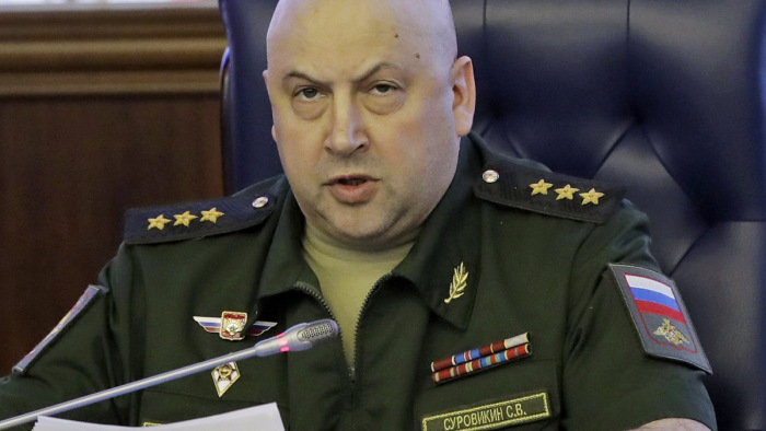 Moszkvai váltás: új parancsnok dirigál Ukrajnában