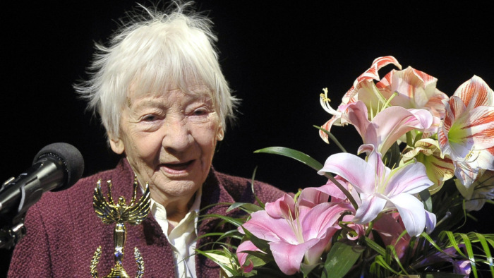 Újra színpadon egy 94 éves, Kossuth-díjas magyar színésznő