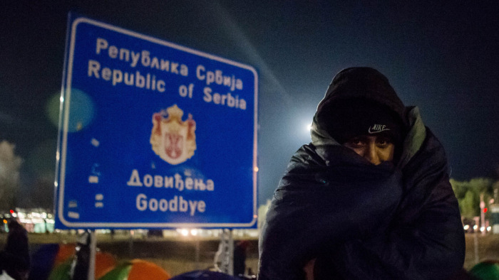 Bezárul egy kapu, hamarosan csökken a Szerbiából érkező menekültek aránya