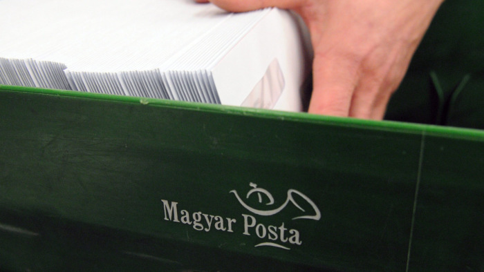 Elárulta a Magyar Posta, mi áll az adatszivárgás hátterében