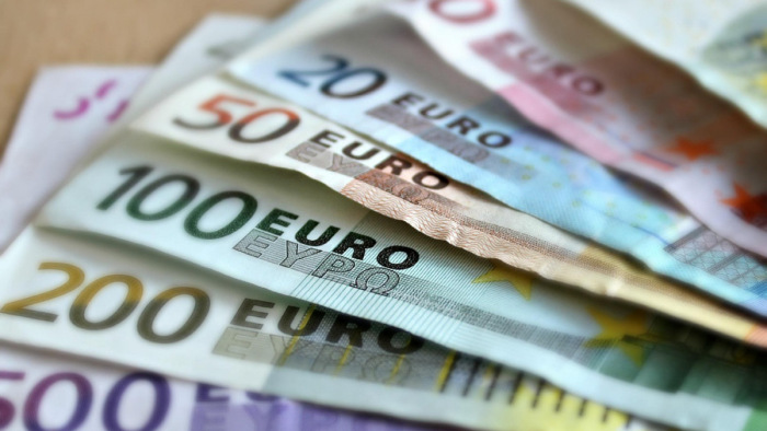 Friss, ropogós adatok érkeztek az euróról és az inflációról