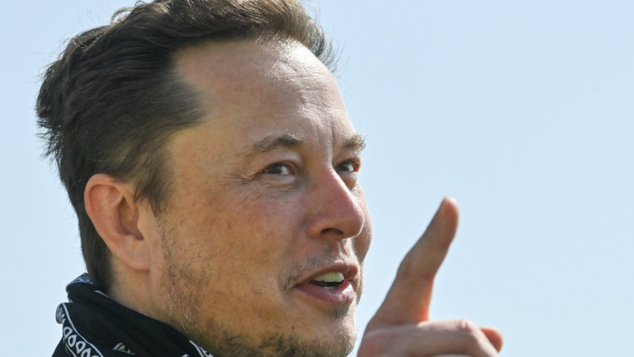 Rekordot döntött Elon Musk, de ennek biztosan nem örül