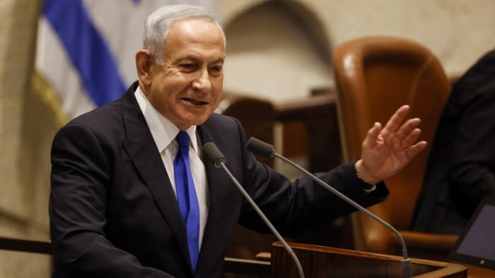 Gond van Benjámin Netanjahu szívével