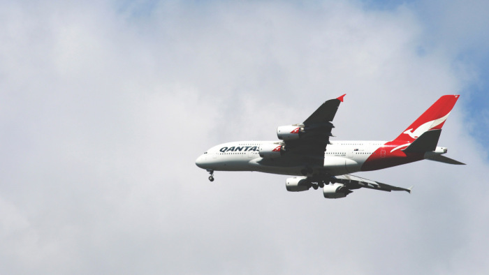 Mayday: hatalmas csattanás után vészjelzést adott le a Qantas egyik gépe