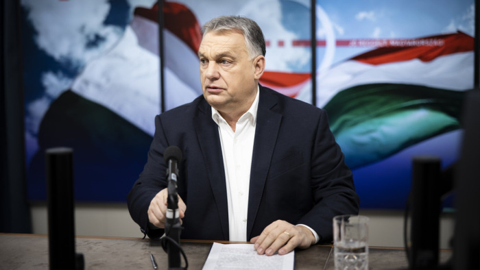 Orbán Viktor levélben keresi majd meg a nyugdíjasokat