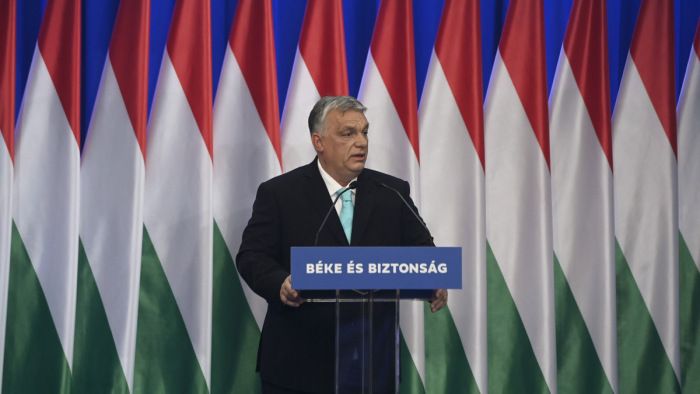 Békepárti testtartás - Felmérés: 58 százalék Orbán Viktor mellett