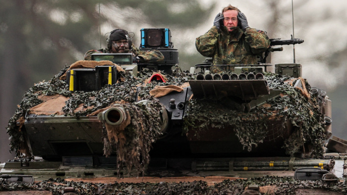 Modern Taurusokra és ócska Leopardokra vár az ukrán hadsereg a németektől