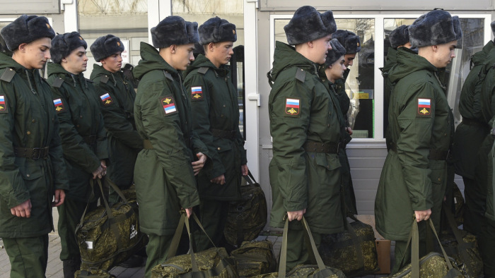 Vasárnap újabb katonai sorozás kezdődik Oroszországban