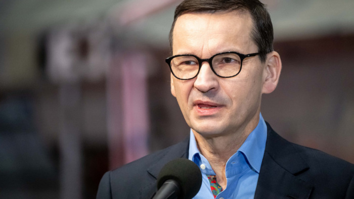 Lengyel választások: megszólalt a legerősebb pártként szereplő, de új kormányt alakítani nem tudó PiS-miniszterelnöke