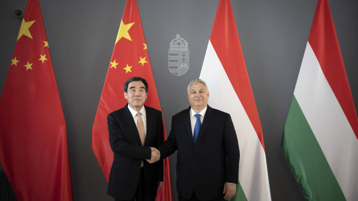 Kínai bank elnökét fogadta Orbán Viktor