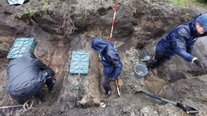 Hősi halott magyar katonák maradványait exhumálták – képek