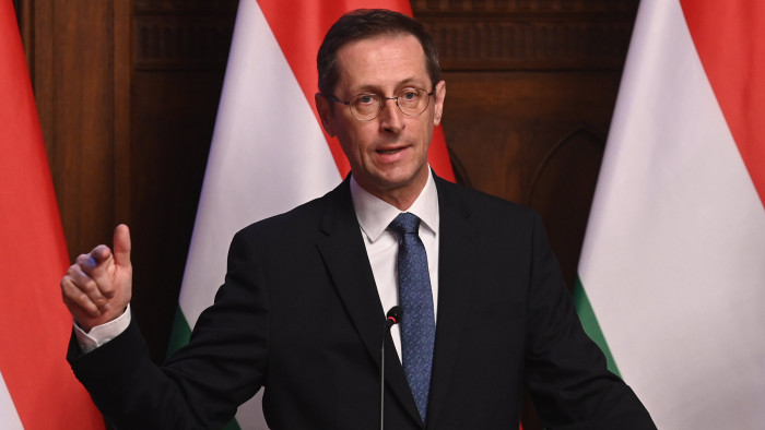 Varga Mihály megnevezte, mely országok blokkolták volna a magyar EU-pénzek kifizetését