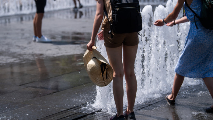Utazóknak - Még legalább egy hét pokoli hőség vár Európára