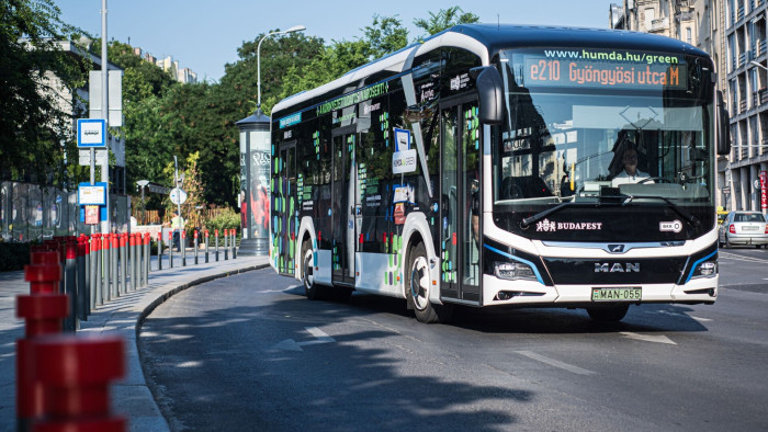 Ingyenesen kipróbálható elektromos buszokat tesztel a BKK – képek, útvonalak