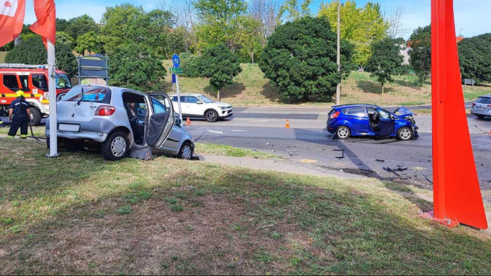 90 éves sofőr okozott balesetet Gazdagréten