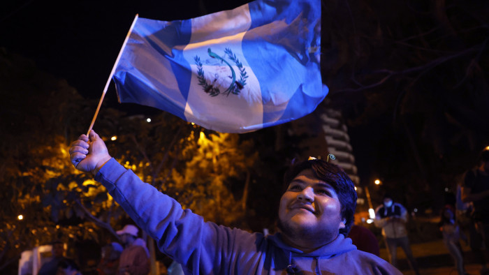 Felfüggesztették a győztes pártot, teljes a politikai káosz Guatemalában