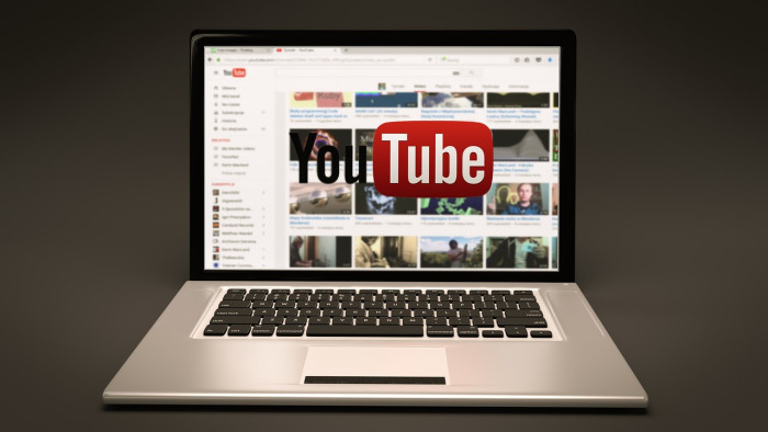 Népszerű lehetőséget tiltott le a YouTube, sokaknak fájhat