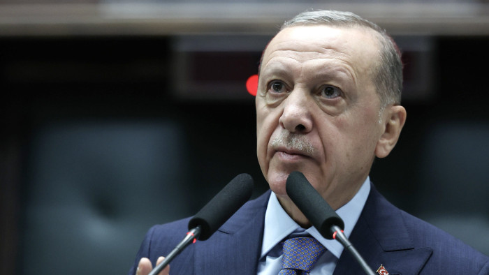 Erdogan megüzente, mit vár Svédország NATO-tagságának ratifikálásáért