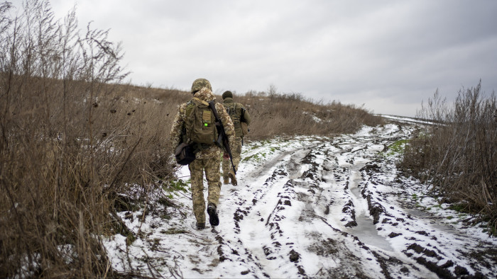 Az ukrán frontvonalba vitték a magyar segítséget