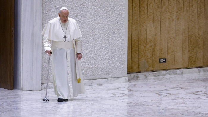 Ferenc pápa elárulta, tervez-e lemondani