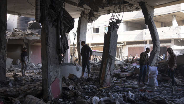 A Hamász hajlandó tárgyalni, de nem tudja megmondani ki van még életben a túszok közül