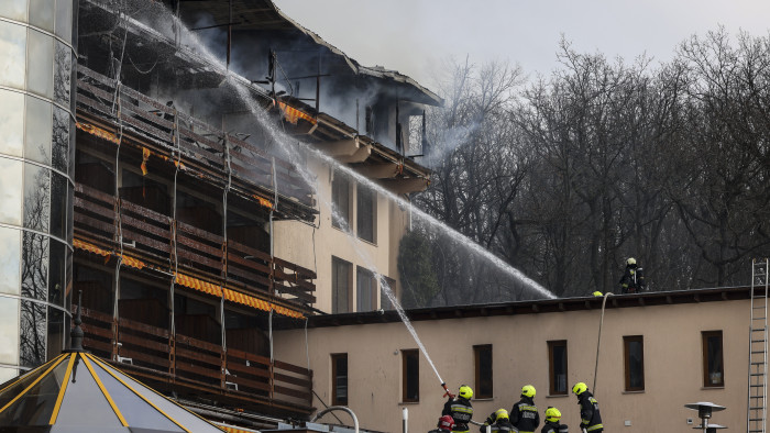 Borzalmas órák után - újabb üzenet a kiégett Silvanus hotelből