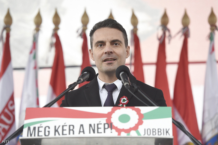 Jobbik: jöjjön a földesúradó!
