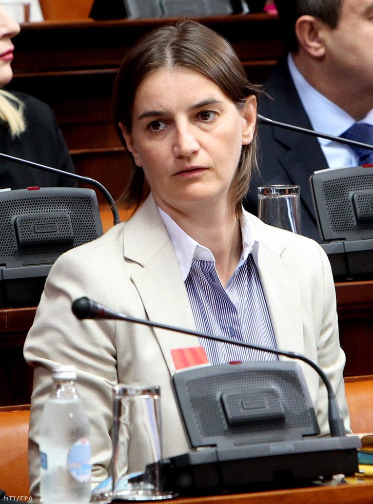 Szerbia első nyíltan leszbikus kormányfője