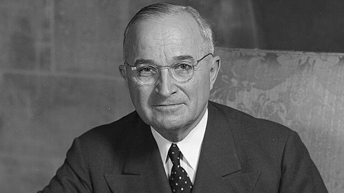 Harry S. Truman, amerikai elnök (forrás: Wikipédia)
