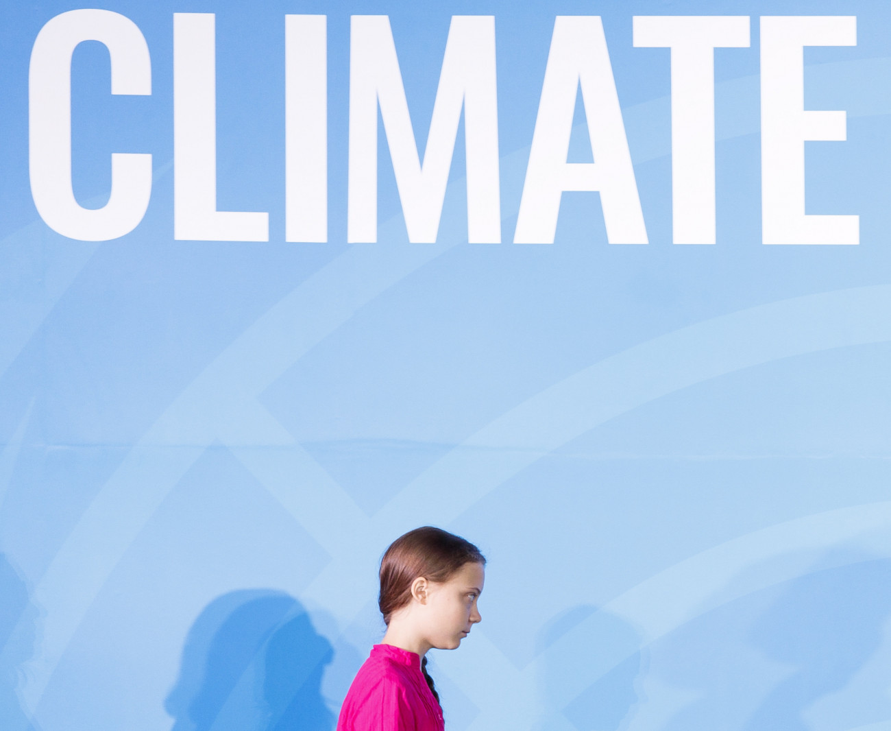 New York, 2019. szeptember 23.
Greta Thunberg svéd környezetvédő aktivista a felszólalása előtt az ENSZ klímacsúcsán a világszervezet New York-i székházában 2019. szeptember 23-án.
MTI/EPA/Justin Lane