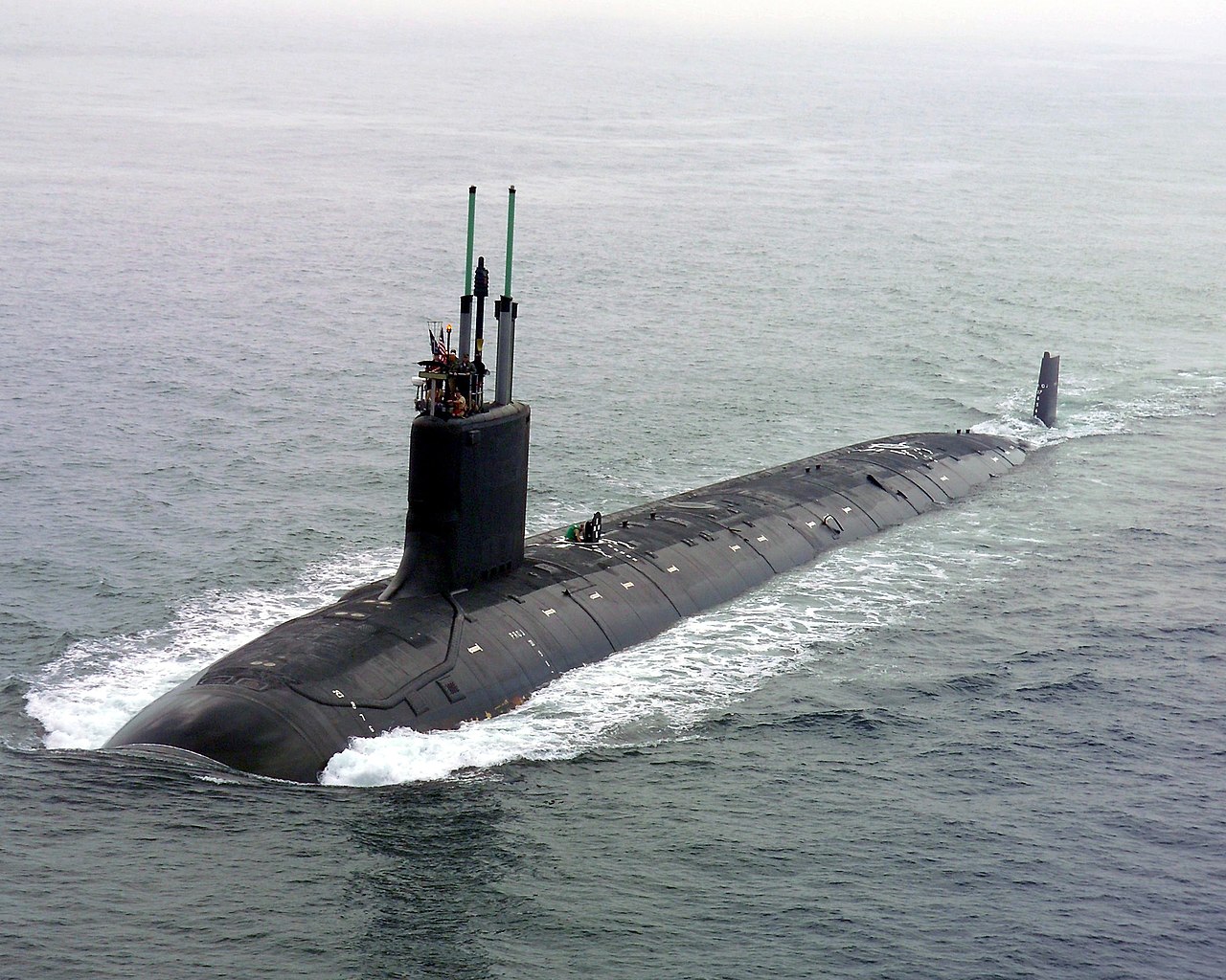 Az amerikai haditengerészet Virginia (SSN 774) atom-tengeralattjárója, amelyről az új búvárhajó osztályt is elnevezték. Forrás:Wikipédia
