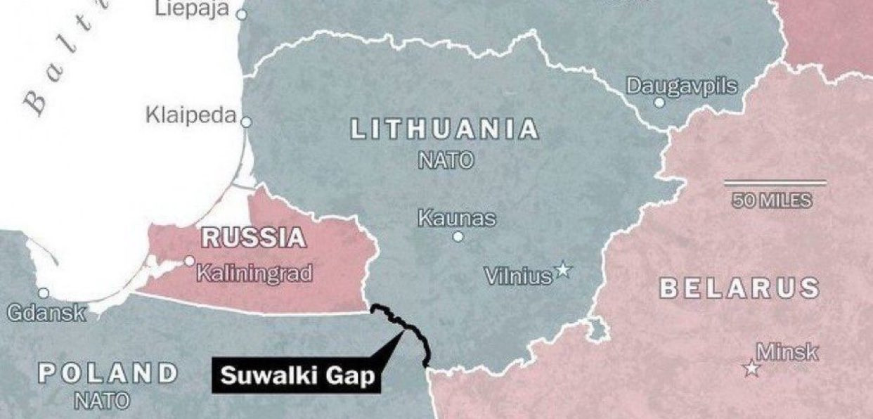A Suwalki-folyosó. Litvánia és Lengyelország között 104km hosszú határszakasz, amely egyúttal elválasztja az Oroszországhoz tartozó Kalinyingrád körzetét Fehéroroszországtól. Forrás:Twitter/ Make Peace Now