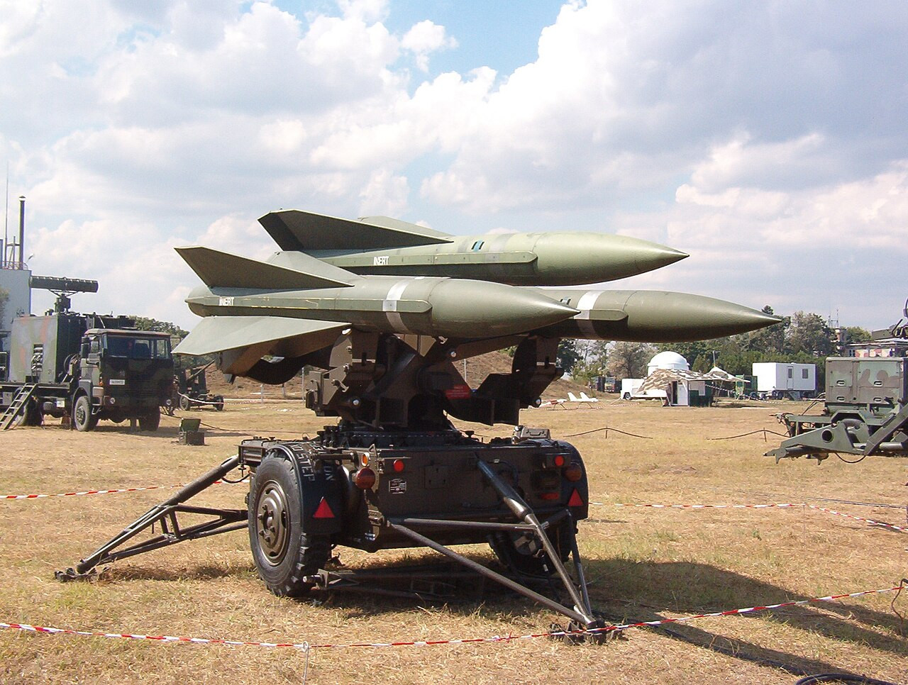 A MIM-23 Hawk légvédelmi rendszer rakétái. A fegyvert Románia is hadrendbe állította 2006-ban. Forrás: Wikipédia