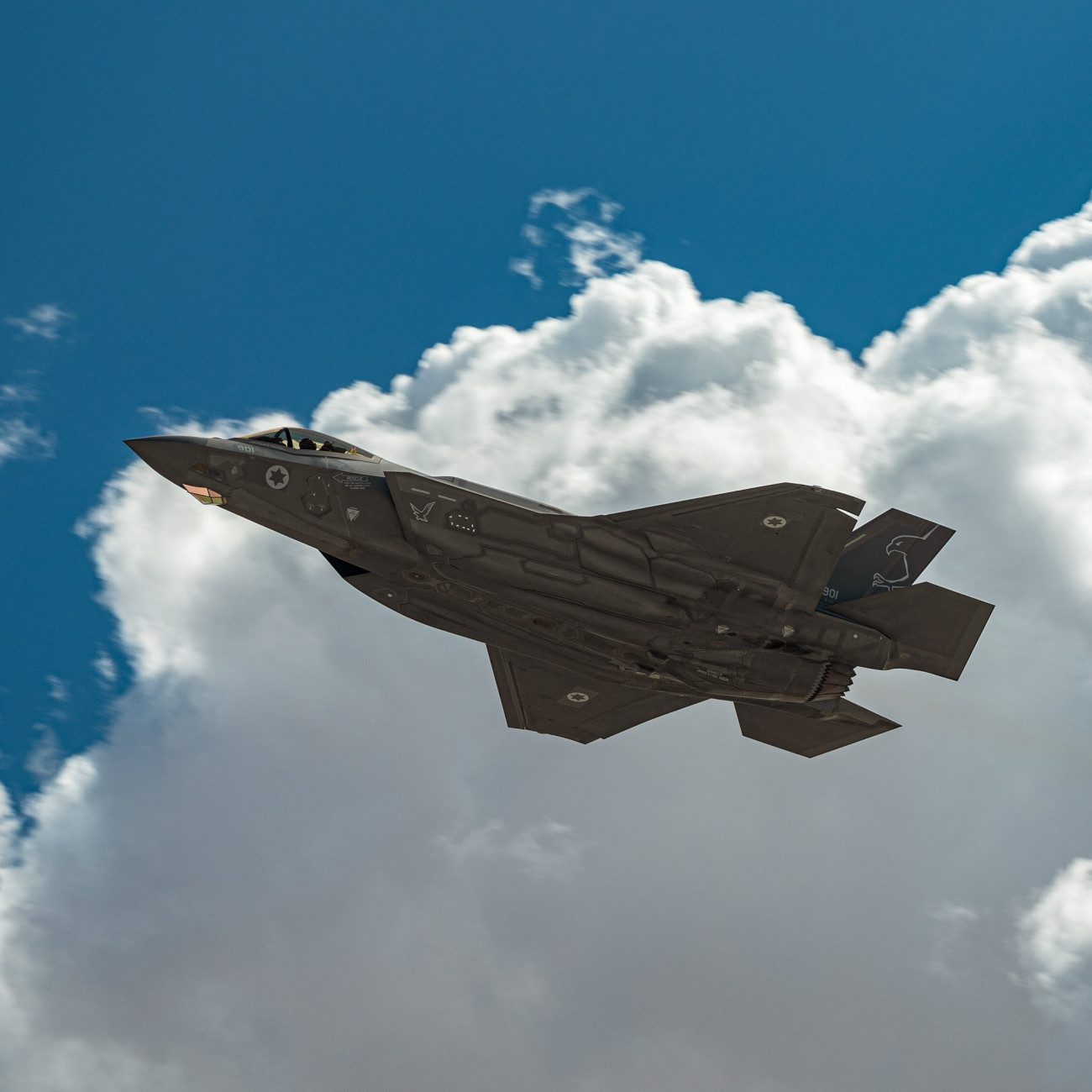 Az izraeli légierő (IAF) legkorszerűbb vadászgépei, az F-35-ök is kivették részüket az iráni támadás elhárításában. Forrás: X / J.J.