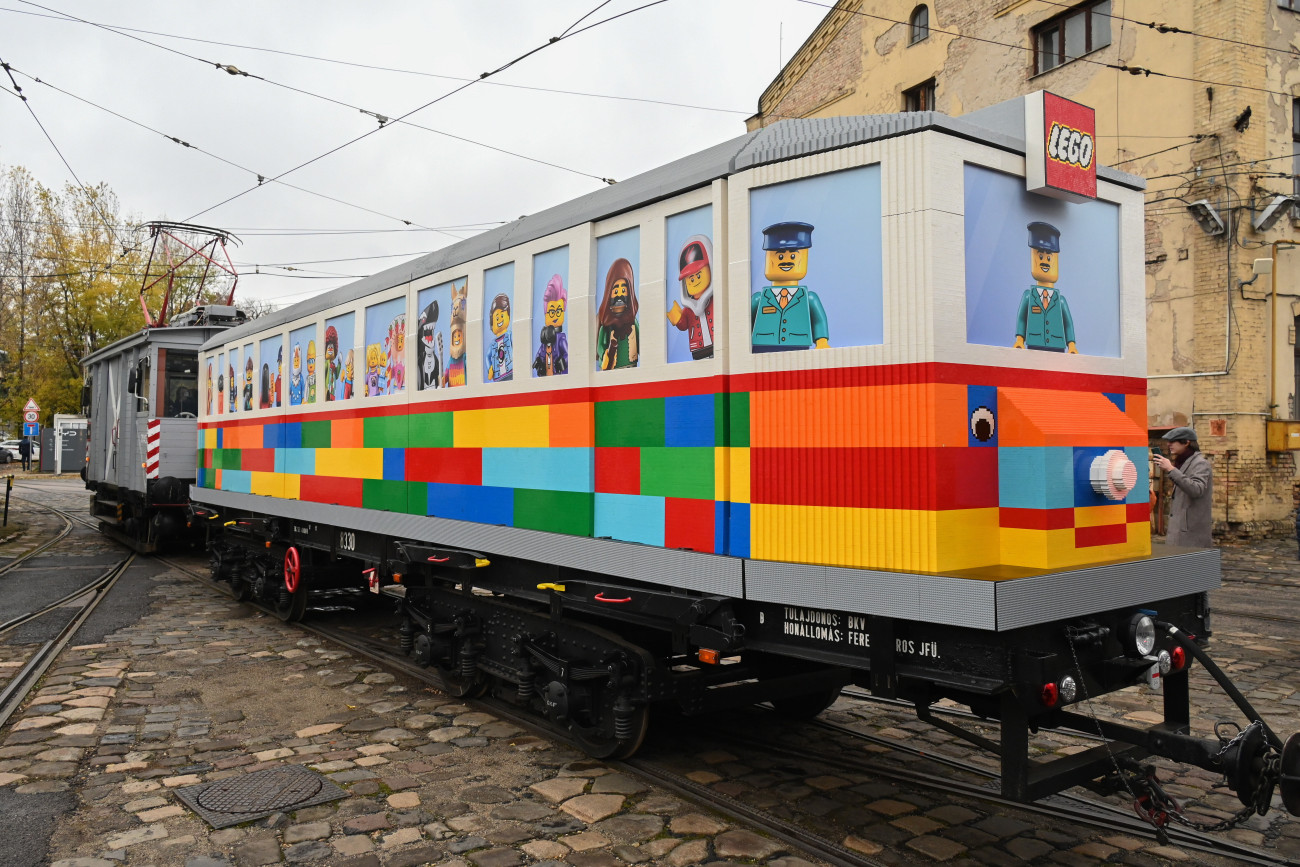 Budapest, 2024. november 20.
A világ első, kötött pályán közlekedő LEGO-villamosa, 