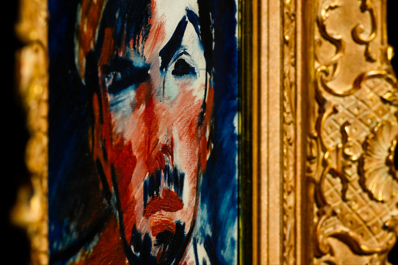 Budapest, 2025. október 3.
Vaszary János Matróz a tengerparton címû alkotása a Virág Judit Galéria õszi aukciójának kiállításán a megnyitó elõtti napon, 2025. október 3-án.
MTI/Hegedüs Róbert